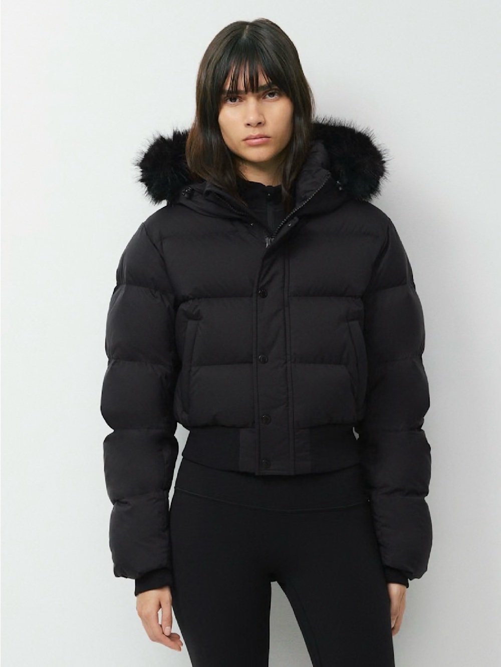 ✨Aritzia Super Chalet Puff 800 fill Black Winter Puffer Jacket